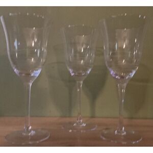 Set Of 3 Wine Stem Ware, Wavy‎ Pattern, Unbranded